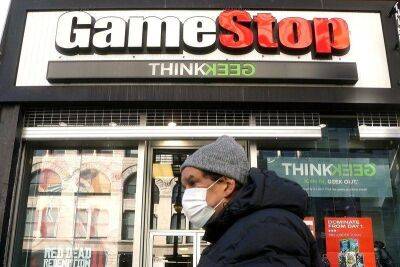 Акции GameStop выросли почти на 50% - smartmoney.one - Reuters