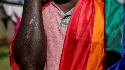 Уганда: депутаты криминализировали гомосексуальность - ru.euronews.com - Уганда