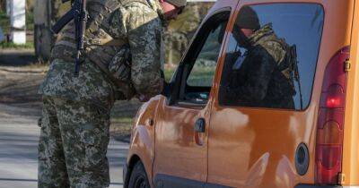 Повестка – после предъявления паспорта. Могут ли военкомы требовать на улице документы - focus.ua - Украина