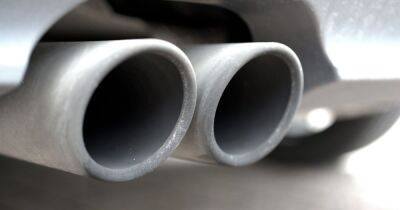 Франс Тиммерманс - В Европе разрешили продажу бензиновых и дизельных авто после 2035 года при одном условии - focus.ua - Украина - Германия - Чили - Европа - Запрет - Ес