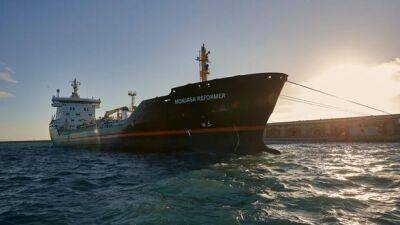 Пираты захватили нефтяной танкер Дании в Гвинейском заливе - unn.com.ua - Украина - Киев - Дания - Конго - Ангола - Сенегал - Сомали