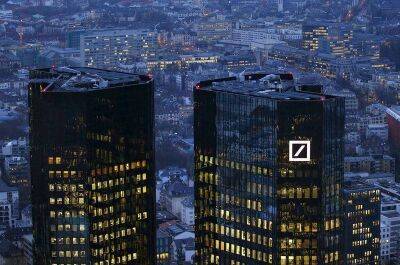 За падением акций Deutsche Bank может стоять единственная ставка - smartmoney.one - Reuters