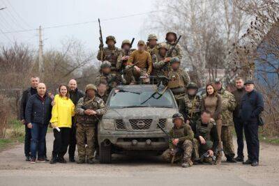 Лікарня та військові на Донеччині отримали гуманітарну допомогу від Фонду Вадима Столара та депгрупи “Відновлення України” - rupor.info