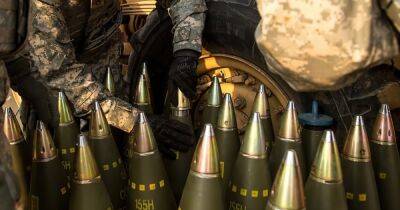 Алексей Резников - ЕС планирует в течение недель передать Украине совместно закупленные боеприпасы: нужно 250 тысяч снарядов в месяц, — FT - dsnews.ua - Норвегия - Украина - Дания - Брюссель