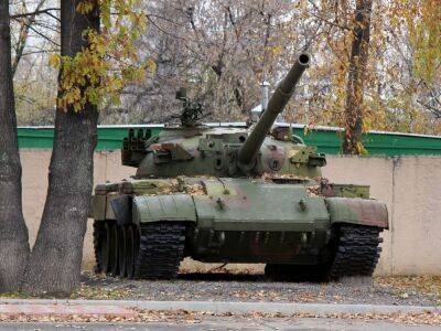 Россия переоснащает военные подразделения танками 60-летней давности – британская разведка - gordonua.com - Россия - Украина