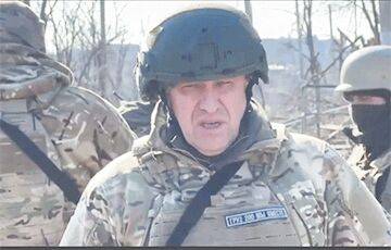 Владимир Путин - Евгений Пригожин - Валерий Герасимов - Сергей Череватый - «Обвал фронта»: в ВСУ объяснили паническое заявление Пригожина о Бахмуте - charter97.org - Россия - Белоруссия - Того - Донецкая обл.