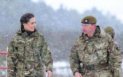 принц Уильям - Кейт Миддлтон - Кейт Миддлтон посетила полигон, где тренируются украинские военные - korrespondent.net - Украина - Ирландия