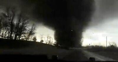 Минимум 600 пострадавших: на США обрушилось мощное торнадо, – СМИ (видео) - focus.ua - США - Украина - Грузия - USA - шт. Иллинойс - штат Арканзас - Батуми