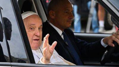 Франциск - Бенедикт XVI (Xvi) - Маттео Бруни - “Я все еще жив”. Папа римский Франциск выписан из больницы - fokus-vnimaniya.com - Конго - Ватикан - Южный Судан - Ватикан