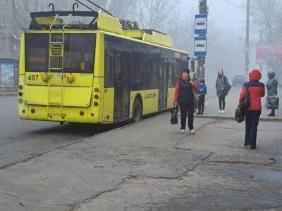 В Херсоне запустили троллейбусы и сделали бесплатным проезд, а также частично включили светофоры - gordonua.com - Украина - Херсон
