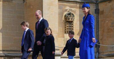 принц Уильям - Кейт Миддлтон - принц Джордж - Георгий СВЯТОЙ - принц Луи - принцесса Шарлотта - Пасха в синем цвете. Семья Кейт Миддлтон вышла в свет в сочетающихся нарядах - focus.ua - Украина - Англия