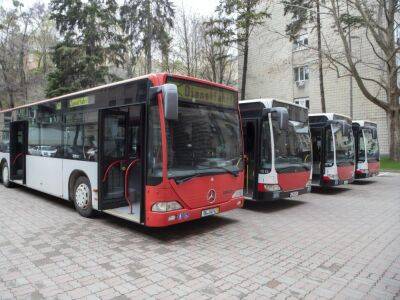 Виталий Кличко - Скоро на маршруты выйдут еще четыре современных автобуса, которые получил Киев от Германии – Кличко - gordonua.com - Украина - Киев - Германия - Гамбург - Галле