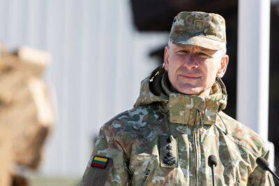 Командующий армией Литвы в Словакии посетит Международную боевую группу НАТО - obzor.lt - Украина - Литва - Чехия - county Black Hawk - Словакия