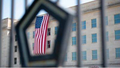 Ллойд Остин - СМИ стало известно кто стал виновником утечек секретных документов из Пентагона - obzor.lt - США - Украина - Washington - Washington