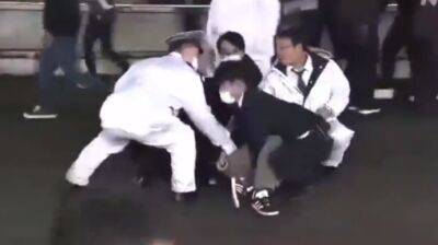 Фумио Кисид - Во время выступления премьера Японии прогремел взрыв: он не пострадал - pravda.com.ua - Япония