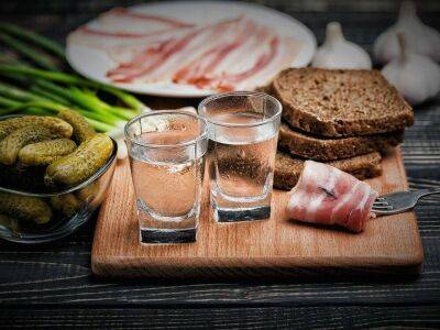 Производитель водки Absolut решил прекратить экспорт своей продукции в РФ - smartmoney.one - Россия - Украина - Швеция - Reuters