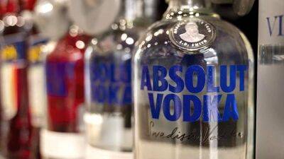 Шведский производитель водки Absolut решил прекратить экспорт в Россию - smartmoney.one - Россия - Швеция