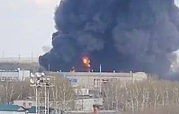 В России вспыхнул мощный пожар на пластмассовом заводе - charter97.org - Россия - Украина - Белоруссия - Дзержинск