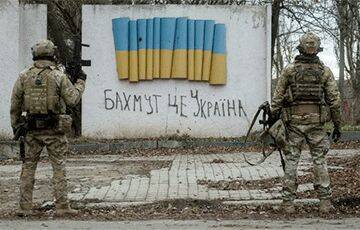 Владимир Зеленский - Александр Коваленко - Военный эксперт: Кремль пытается отвлечь внимание от провала в Бахмуте - charter97.org - Украина - Белоруссия