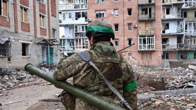 Александр Сырский - В Бахмуте продолжаются динамические бои, город стоит – Сырский - pravda.com.ua