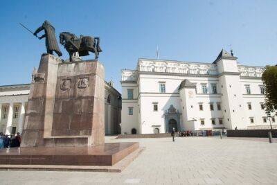 В Великокняжеский дворец доставлена коллекция гобеленов короля Сигизмунда Августа - obzor.lt - Польша - Литва - Вильнюс - Брюссель - Дворец