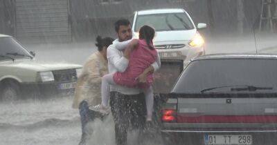 Фахреттин Коджа - Непогода не утихает: турецкий город Адана затопило из-за проливных дождей (видео) - focus.ua - Украина - Киев - Турция - населенный пункт Этот - Кахраманмараш