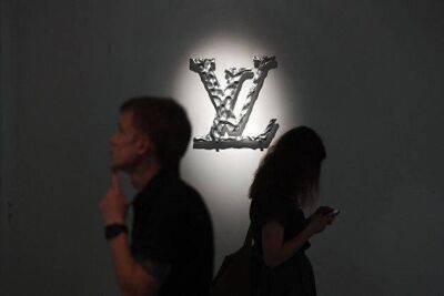 Louis Vuitton - Рыночная стоимость LVMH впервые среди компаний Европы превысила 500 миллиардов долларов - smartmoney.one - Москва - Китай
