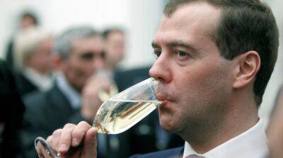 Медведев заявил, что «мир болен» и перспектива ядерного взрыва «растет с каждым днем» - ru.slovoidilo.ua - Москва - США - Украина - Вашингтон - Румыния - Венгрия - Польша