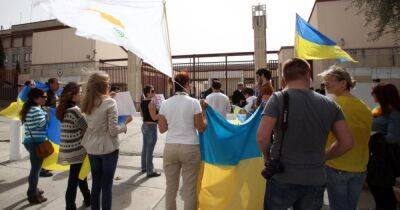 На Кипре выселяют беженцев из Украины: отели-нарушители будут отбирать государство - focus.ua - Россия - Украина - Кипр - Отели
