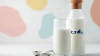 Впервые в Израиле: одобрена продажа искусственного молока Remilk - vesty.co.il - США - Израиль