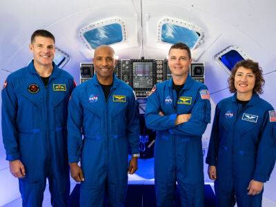 NASA объявила состав экипажа окололунной миссии. Среди них первая женщина - gordonua.com - США - Украина - Канада