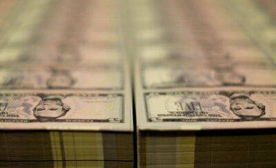 Индекс доллара упал до 2-месячного минимума - smartmoney.one - Reuters