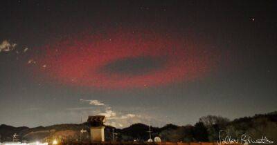 Странное кольцо красного света, похожее на НЛО, появилось в небе над Италией: что это было (фото) - focus.ua - Украина - Италия
