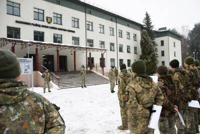 В украинской больнице на лечении находятся двое литовских военных - obzor.lt - Россия - Украина - Киев - Литва - Днепр - Ес