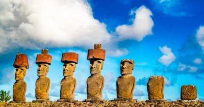 Загадки острова Пасхи: почему некоторые каменные статуи носят странные красные шапки - focus.ua - Украина