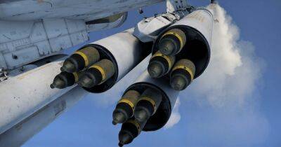 Николай Олещук - Воздушные силы впервые показали американские 127-мм ракеты Zuni для Су-25 (фото) - focus.ua - США - Украина