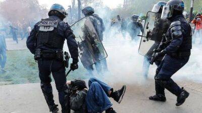 Во Франции - Протесты во Франции набирают обороты: задержан 291 человек, 108 сотрудников полиции ранены - unn.com.ua - Украина - Киев - Франция - Париж - Нант - Марсель
