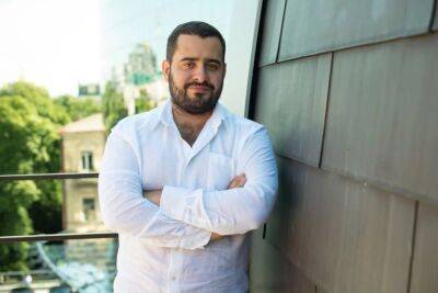 Апелляция ВАКС оставила под заочным арестом юриста Довбенко - ru.slovoidilo.ua - Украина