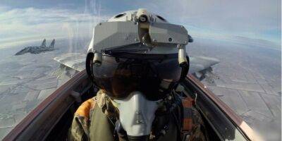 «Главный враг — Су-35». Как украинские пилоты ведут воздушную войну с Россией — репортаж BBC - nv.ua - Украина
