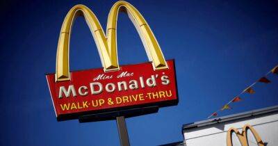 Подали в суд на McDonald's: семья утверждает, что горячий наггетс ошпарил девочке ногу - focus.ua - США - Украина - шт.Флорида