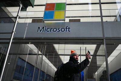 Тимур Алиев - Microsoft заморозит индексацию зарплат сотрудников - smartmoney.one - США - Reuters - Microsoft