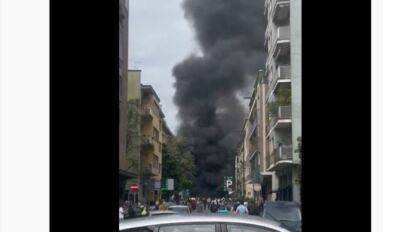 В центре Милана прогремел взрыв, загорелись автомобили и здания - rus.delfi.lv - Латвия