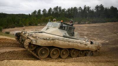 Бен Уоллес - Все обещанные танки Challenger 2 уже находятся в Украине – Минобороны Британии - pravda.com.ua - Украина - Англия
