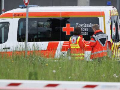 На заводе Mercedes-Benz в Германии в результате стрельбы погибли двое людей - unn.com.ua - США - Украина - Киев - Германия