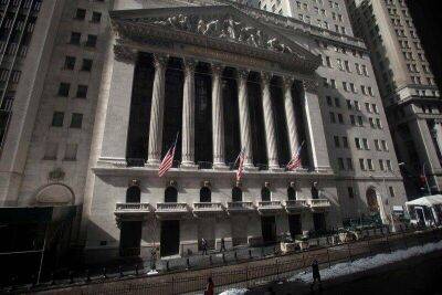 Уолл-стрит колеблется в ожидании результатов переговоров о потолке долга - smartmoney.one - США - Reuters