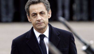Николя Саркози - Азибер Жильбер - Экс-президент Франции Николя Саркози проиграл апелляцию на тюремный срок за коррупцию - rus.delfi.lv - Франция - Париж - Монако - Латвия