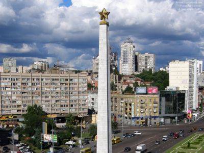 Минкульт лишил охранного статуса еще два советских памятника в Киеве - gordonua.com - Россия - Украина - Киев