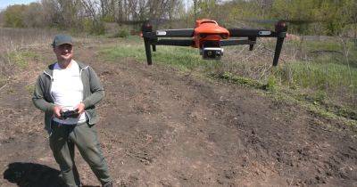 Фермер с помощью дрона ищет мины на полях: как ему это удается (видео) - focus.ua - Украина - Харьковская обл.