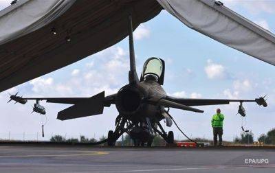 Джо Байден - США не позволяют украинским пилотам тренироваться на F-16 в Европе - NYT - korrespondent.net - Россия - США - Украина - Вашингтон - New York