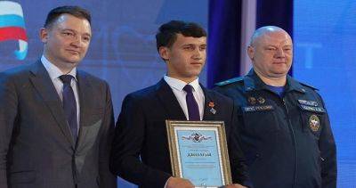 Александр Бугаев - В Москве наградили юного героя из Таджикистана - dialog.tj - Москва - Россия - Душанбе - Таджикистан